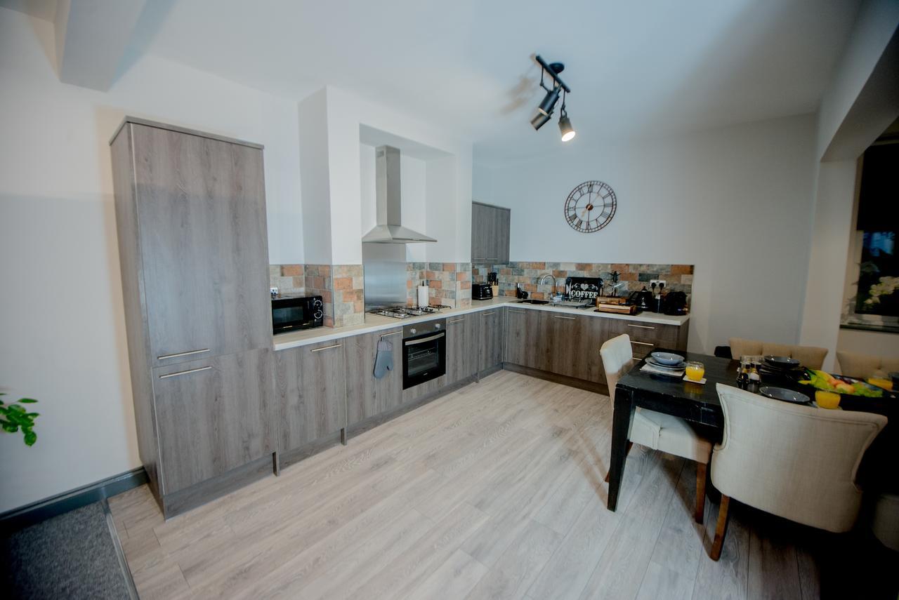 Barnston House - Heswall - Spacious Homely Holiday Home By Rework Accommodation Экстерьер фото